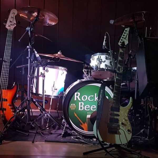 Photo taken at Rock&#39;n Beer Irish Pub by Tadeu S. on 7/7/2018