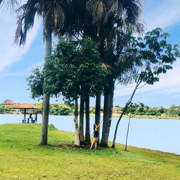 Photo taken at Parque do Sabiá by Tadeu S. on 1/5/2020
