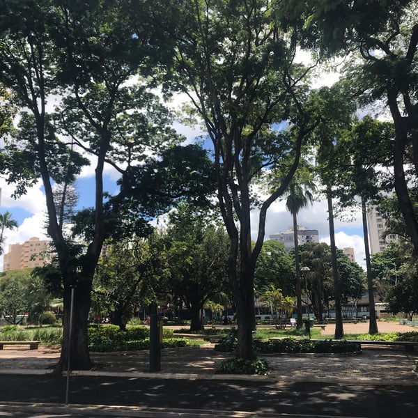 Photo taken at Praça Tubal Vilela by Tadeu S. on 1/6/2019