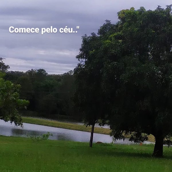 Photo taken at Parque do Sabiá by Tadeu S. on 2/26/2020