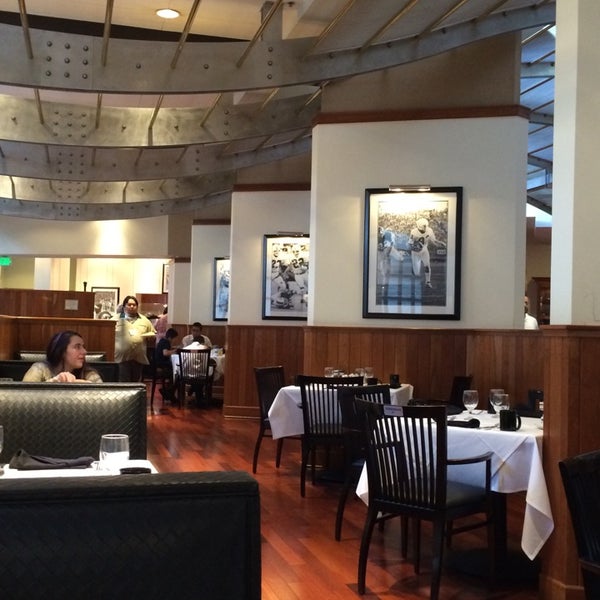 6/15/2014にJan S.がShula&#39;s Steak Houseで撮った写真
