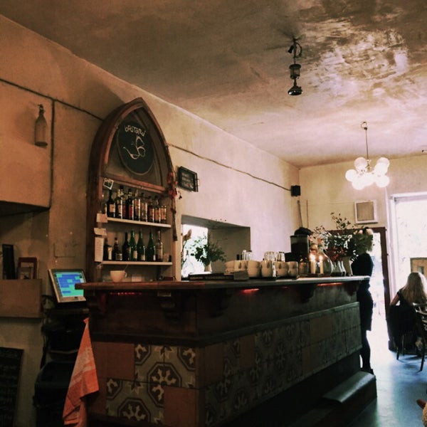Foto tirada no(a) Restaurant Bastard por Halesz em 9/26/2015