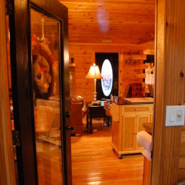 Smoky Cove Chalet And Cabin Rentals Pigeon Forge Tn