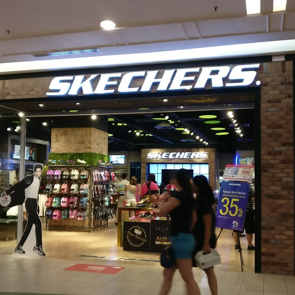 skechers one utama