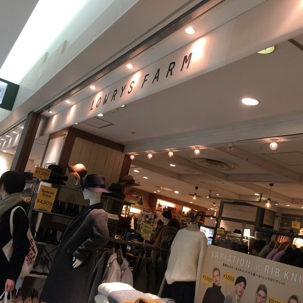 Lowrys Farm 札幌アピア Women S Store