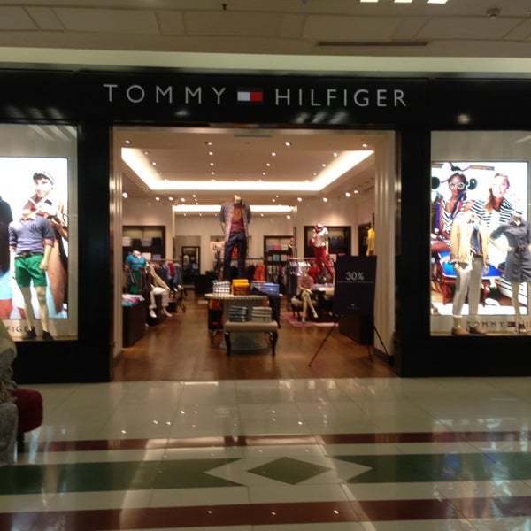 Tommy Hilfiger - Clothing Store