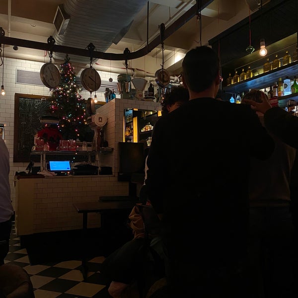 12/11/2022にRimが5 Napkin Burgerで撮った写真