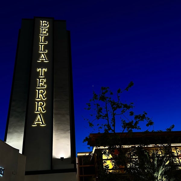 Bella Terra Shopping Center North Huntington Center Huntington