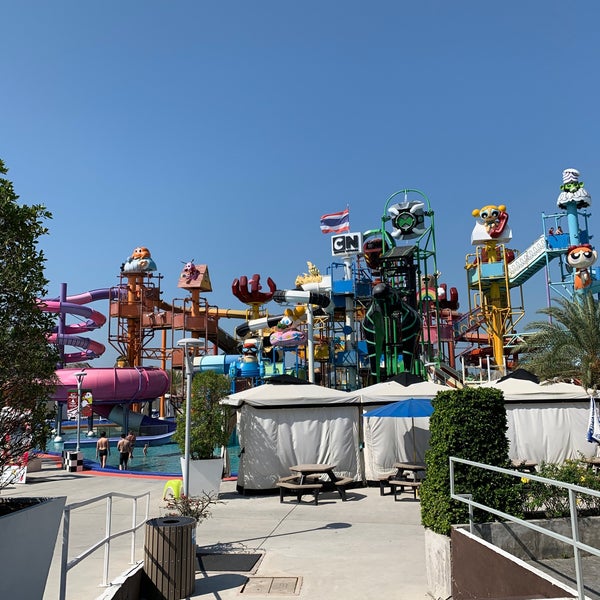Photo taken at Cartoon Network Amazone Water Park by Eearth on 12/6/2019