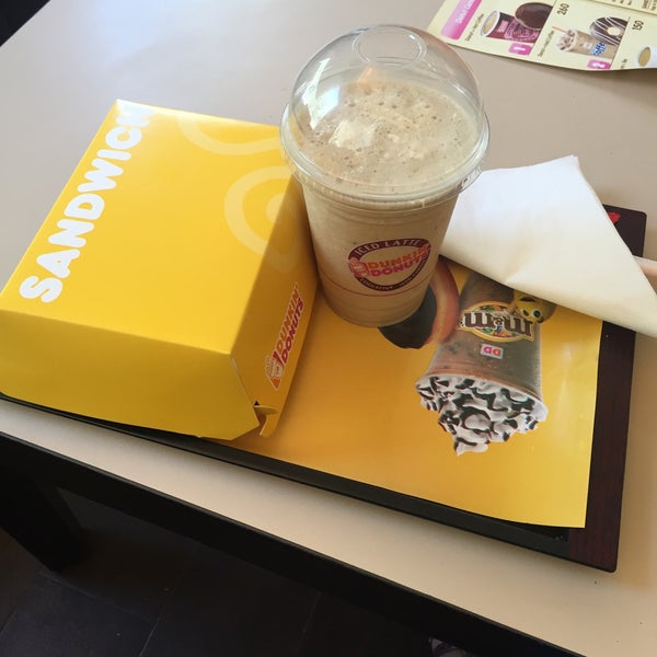 Dunkin' Donut Shop in Karachi