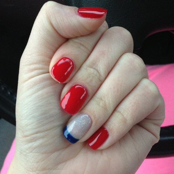 Cherry nails club к433. Cherry_studio. Вишня студия красоты. Черри нейлс барнаул. Cherry nails барнаул.