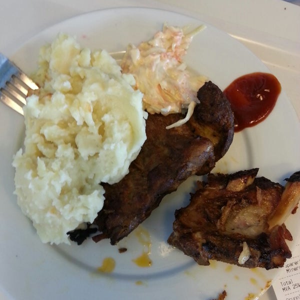 Please get the SPARE RIBS for lunch !!!! To die for!!!