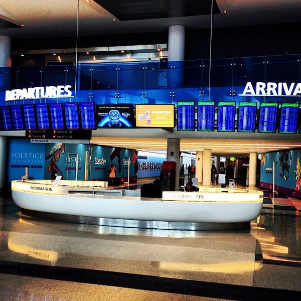 Philadelphia Airport Backpage