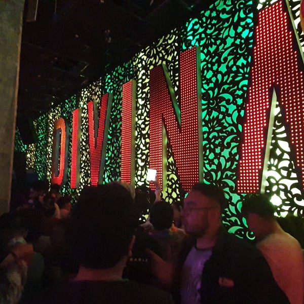 Dive bar gay
