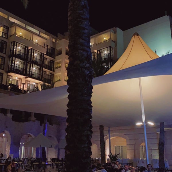 Foto tomada en Mövenpick Resort &amp; Residences Aqaba  por Reem. el 8/5/2021