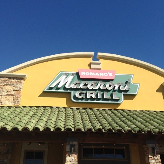 Romano's Macaroni Grill (Now Closed) Bar in Desert Ridge