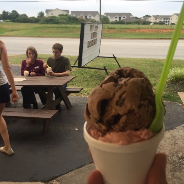 Dillard's Ice Cream Parlor Greer, SC
