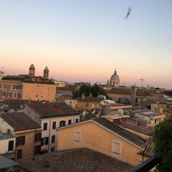 5/27/2017 tarihinde Paola B.ziyaretçi tarafından The First Luxury Art Hotel Roma'de çekilen fotoğraf