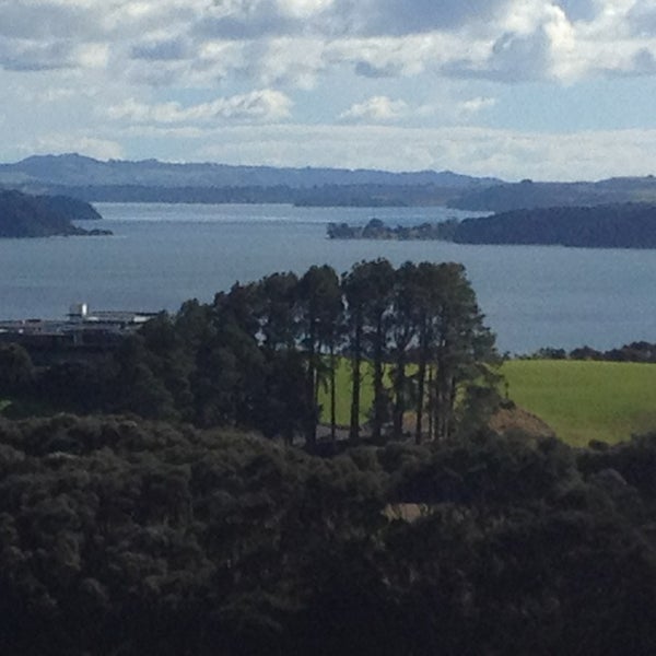 Das Foto wurde bei Eagles Nest von Bay of Islands N. am 7/13/2013 aufgenommen