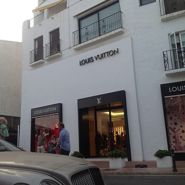 Louis Boutique in Marbella