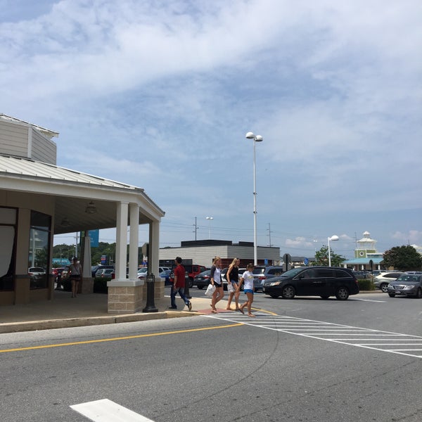 Photo taken at Tanger Outlets Rehoboth Beach by Mw&#39; noom on 7/4/2017
