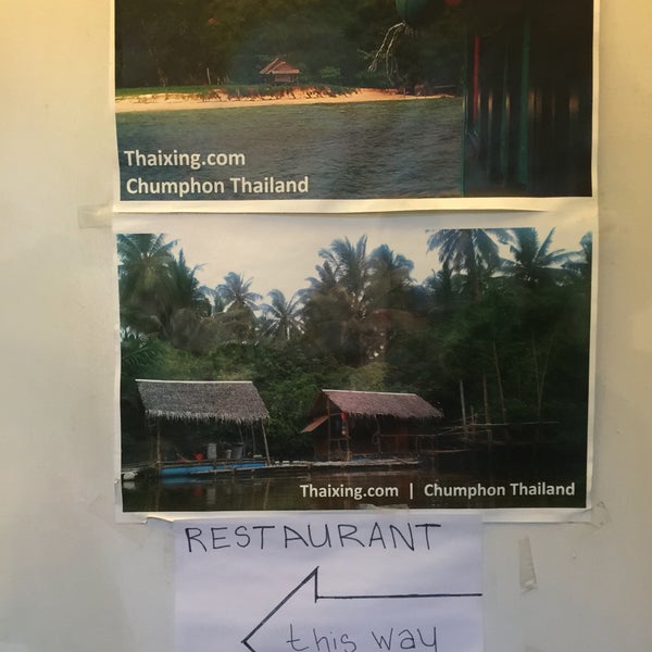 6/15/2016 tarihinde Dave H.ziyaretçi tarafından Thai X-ing'de çekilen fotoğraf