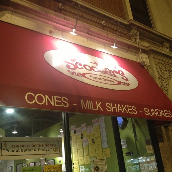 Scooter's Frozen Custard Chicago'da Dondurma Dükkanı