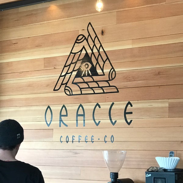 4/22/2018にXがOracle Coffee Companyで撮った写真