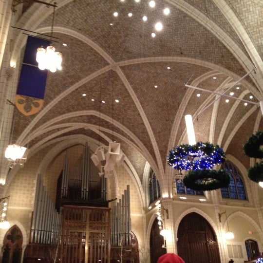 Foto scattata a Central Lutheran Church da Randy H. il 12/1/2012