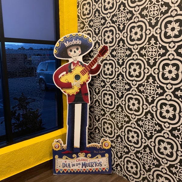 Photo taken at El Patron Restaurante Mexicano by Dave C. on 10/16/2018