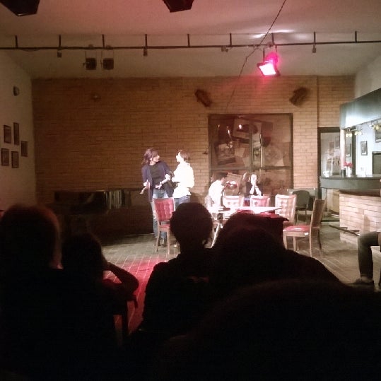 5/1/2014 tarihinde Izzy T.ziyaretçi tarafından Iliauni Theatre | ილიაუნის თეატრი'de çekilen fotoğraf
