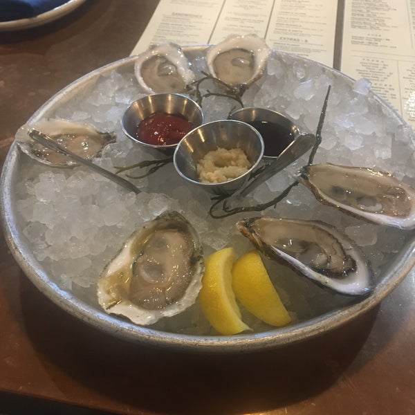 Photo taken at Rappahannock Oyster Bar by Ronald Clayton S. on 9/17/2019
