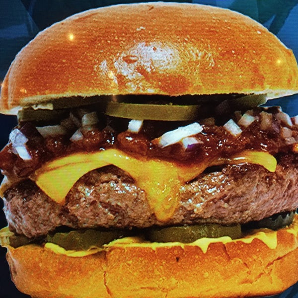 รูปภาพถ่ายที่ Liberty Burger โดย A.J. W. เมื่อ 2/19/2015
