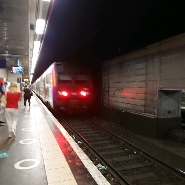 RER Paris Austerlitz [C] Gare à Salpêtrière