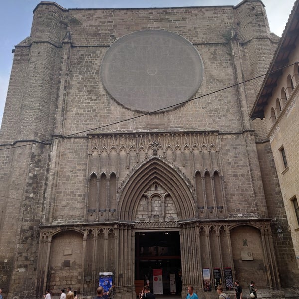 Photo taken at Basílica de Santa Maria del Pi by GARYSTAR77 🚅🇫🇷 on 10/19/2022