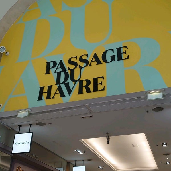 Снимок сделан в Passage du Havre пользователем GARYSTAR77 🚅🇫🇷 8/21/2020