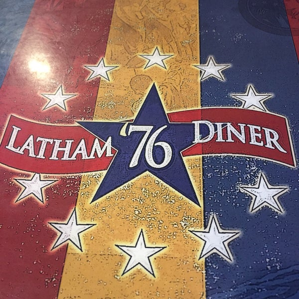 6/13/2018にDawn C.がLatham &#39;76 Dinerで撮った写真