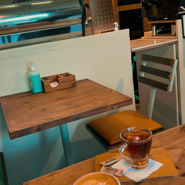 12/13/2021 tarihinde Maryam D.ziyaretçi tarafından Mélange Café | کافه ملانژ'de çekilen fotoğraf