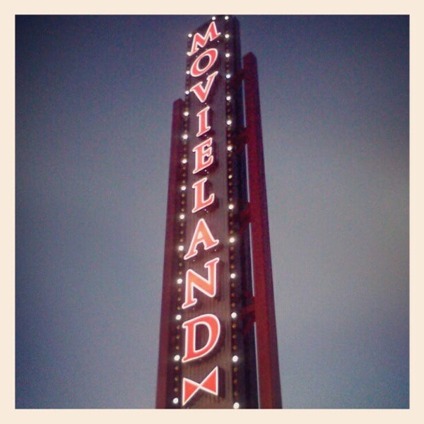 Bow Tie Movieland at Boulevard Square Fan Oregon Hill Carver