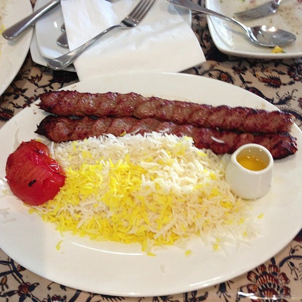 Photo taken at Shiraz Persian Restaurant + Bar رستوران ایرانی شیراز by AJ on 12/24/2012