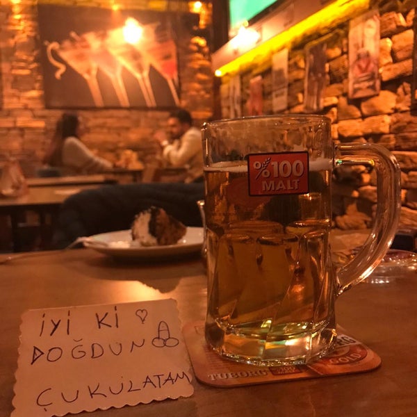 Foto tomada en Kahverengi Cafe &amp; Karaoke Bar  por Halil ibrahim A. el 12/1/2019