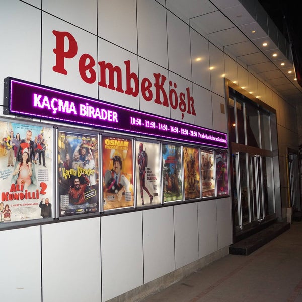 4/2/2016にPembeKöşk SinemasıがPembeKöşk Sinemasıで撮った写真