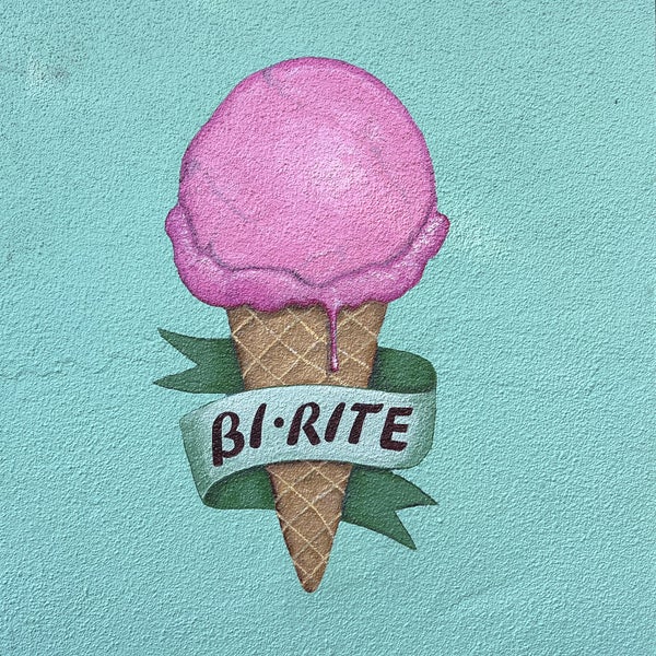 รูปภาพถ่ายที่ Bi-Rite Creamery โดย Martina S. เมื่อ 9/14/2022