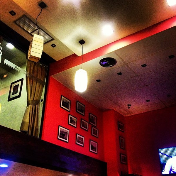 รูปภาพถ่ายที่ Hotel Palacio de Pujadas โดย Sean R. เมื่อ 10/18/2012