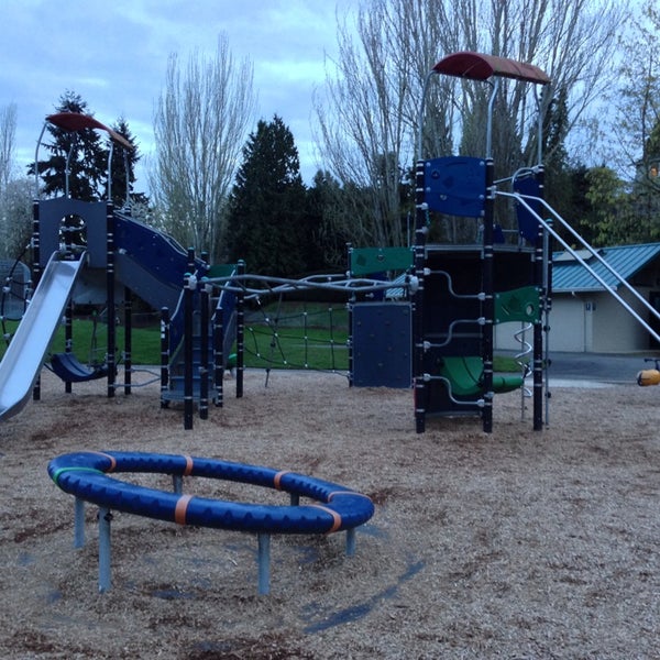 Hidden Valley Park Northwest Bellevue 1 tip