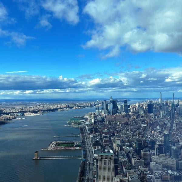 4/5/2024 tarihinde Azziyaretçi tarafından One World Trade Center'de çekilen fotoğraf