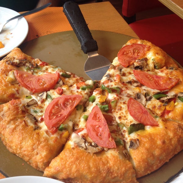 5/5/2015 tarihinde Isilay T.ziyaretçi tarafından Pizza Hut'de çekilen fotoğraf