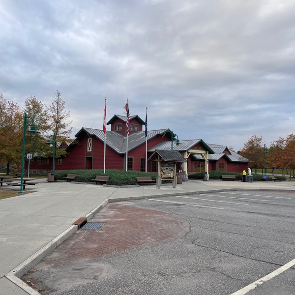 Valcour Rest Area 3 tips from 393 visitors