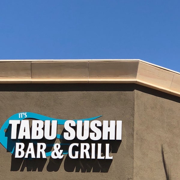 4/22/2018에 Jon D.님이 It&#39;s Tabu Sushi Bar &amp; Grill에서 찍은 사진