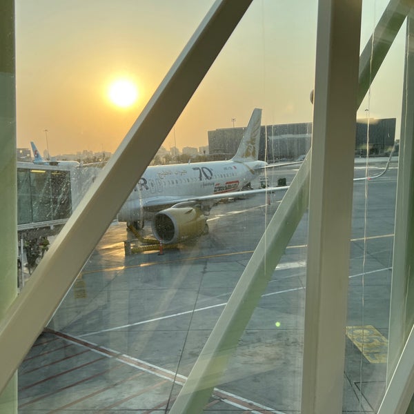 Снимок сделан в Международный аэропорт Дубай (DXB) пользователем KhaledSA ☕. 7/29/2023